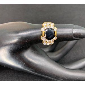 Black Stone Ring   7.5 Black, Yellow/Gold Tone,    Black stone, colorless stones
